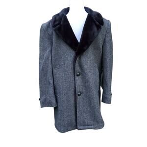 Vintage Casualcraft  Wool Blend Pea Coat Faux Fur Trim & Lining Herringbone 40S